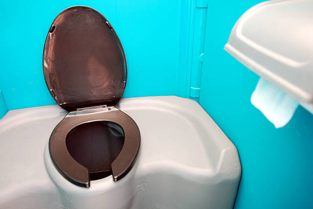 Best Portable bathroom rental  in Henning, TN